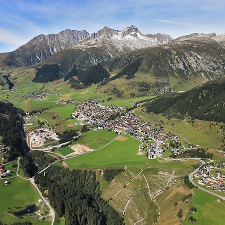 Ferienwohnung Casa Ursina Sedrun Esterno foto