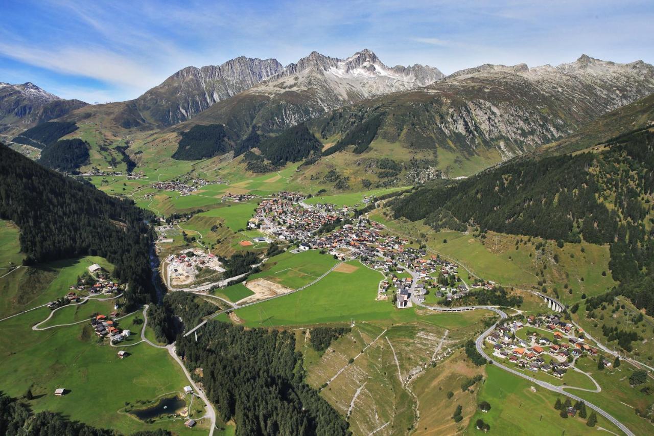 Ferienwohnung Casa Ursina Sedrun Esterno foto